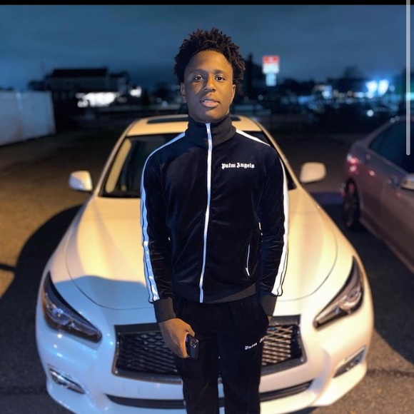 Meet your Posher, Michael - Picture 1 of 1